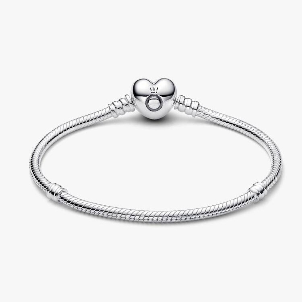 Pandora Moments Heart Clasp Bangle 7.5 in - Picture 2 of 7